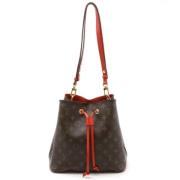 Louis Vuitton Vintage Pre-owned Canvas axelremsvskor Red, Dam