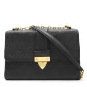 Louis Vuitton Vintage Pre-owned Laeder axelremsvskor Black, Dam