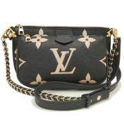 Louis Vuitton Vintage Pre-owned Laeder axelremsvskor Black, Dam