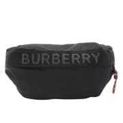 Burberry Vintage Pre-owned Canvas crossbodyvskor Black, Dam