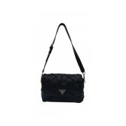 Guess Flätad Crossbody Väska Zaina Black, Dam