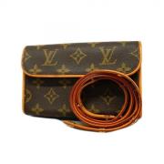 Louis Vuitton Vintage Pre-owned Tyg crossbodyvskor Brown, Dam