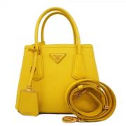 Prada Vintage Pre-owned Laeder handvskor Yellow, Dam