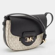 Michael Kors Pre-owned Pre-owned Canvas crossbodyvskor Black, Dam