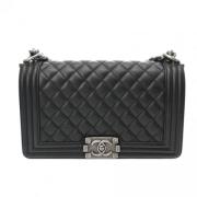 Chanel Vintage Pre-owned Mocka chanel-vskor Black, Dam