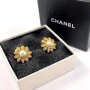 Chanel Vintage Pre-owned Metall chanel-smycken Yellow, Dam