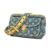 Louis Vuitton Vintage Pre-owned Denim crossbodyvskor Blue, Dam