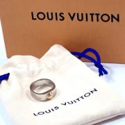 Louis Vuitton Vintage Pre-owned Metall ringar Gray, Dam