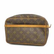 Louis Vuitton Vintage Pre-owned Tyg kuvertvskor Brown, Dam