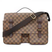 Louis Vuitton Vintage Pre-owned Tyg axelremsvskor Brown, Dam