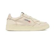 Autry Ivory Cotton Sneakers med handgjord tvättad finish Beige, Dam