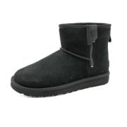 UGG Klassisk Mini Bailey Zip Svarta Skor Black, Dam