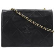 Chanel Vintage Pre-owned Tyg axelremsvskor Black, Dam