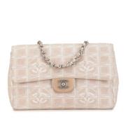 Chanel Vintage Pre-owned Nylon chanel-vskor Beige, Dam