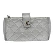 Chanel Vintage Pre-owned Laeder kuvertvskor Gray, Dam