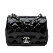 Chanel Vintage Pre-owned Laeder crossbodyvskor Black, Dam