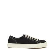 Maison Margiela Svarta Canvas Tabi Sneakers Kontrastsömn Black, Dam