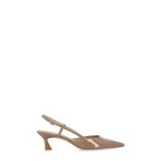 Stuart Weitzman Polerat läder slingback med klack Beige, Dam