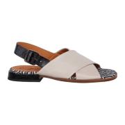 Chie Mihara Korsade Spännen Läder Sandaler Beige, Dam