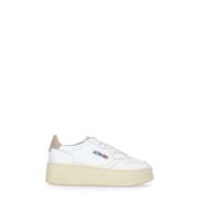 Autry Vita Lädersneakers med Perforerade Detaljer White, Dam