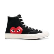 Comme des Garçons Canvas Sneakers med Heart Print Black, Dam