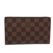 Louis Vuitton Vintage Pre-owned Canvas kuvertvskor Brown, Dam