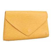 Louis Vuitton Vintage Pre-owned Laeder kuvertvskor Yellow, Dam