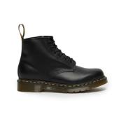 Dr. Martens Svarta läderknäppstövlar för ankeln Black, Herr