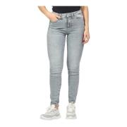 Guess Slim Fit Grå Jeans med Fickor Gray, Dam