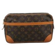 Louis Vuitton Vintage Pre-owned Canvas kuvertvskor Brown, Dam