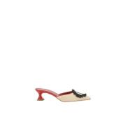 Manolo Blahnik Elegant Beaded Raffia Almond Toe Pumps Beige, Dam