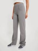 Nelly - Kostymbyxor - Grå - Perfect Suit Pants - Byxor - suit Trousers