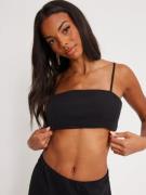 Only - Crop tops - Black - Onlabba S/L Strap Cropped Top Cc Tl - Toppa...