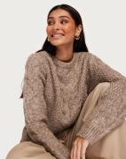 Pieces - Beige - Pcnina Ls O-Neck Knit Noos Bc