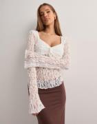 Nelly - Vit - Romantic Lace Top