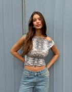 Nelly - Multi/Mönstrad - Asymmetric Shoulder Print Top