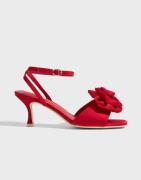 Nelly - Röd - Satin Rose Heel