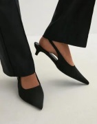 Nelly - Svart - Kitten Heel Slingback