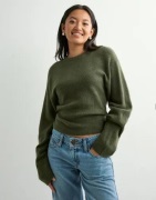 Nelly - Grön - Tight Waist Knit Sweater