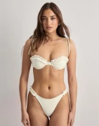 Nelly - Vit - Ruffle Bikini Balcony