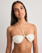 Nelly - Vit - Riviera Bikini Top