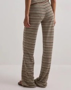 Nelly - Multi/Mönstrad - Chill Stripe Low Waist Pants