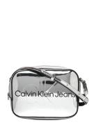 Sculpted Camera Bag18 Mono S Bags Crossbody Bags Silver Calvin Klein