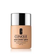 Clinique Even Better Glow Light Reflecting Makeup Spf15