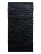 RUG SOLID Leather Svart