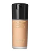 MAC Studio Radiance Serum-Powered Foundation