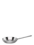 Fiskars Norden Steel Frying Pan 24Cm Uncoated Silver