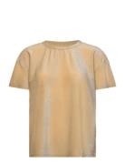 Shimmer Tee In Lurex Jersey Tops T-shirts & Tops Short-sleeved Gold Co...
