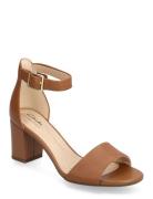 Deva Mae D Sandal Med Klack Brown Clarks