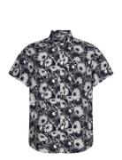 Ss Eco Aop Floral Tops Shirts Short-sleeved Black Original Penguin